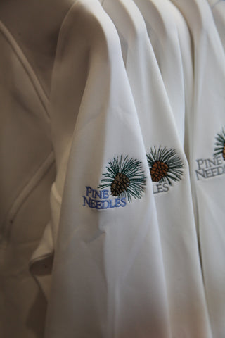 White Ladies Fairway & Greene Quarter Zip